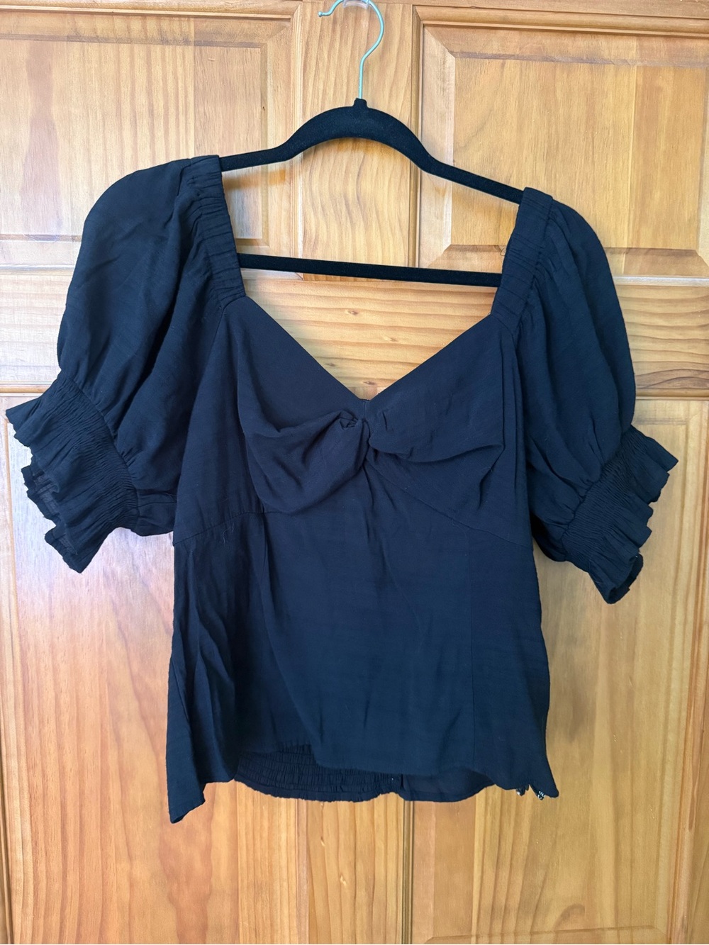 Nine West Black Puff-Sleeve Sweetheart Blouse